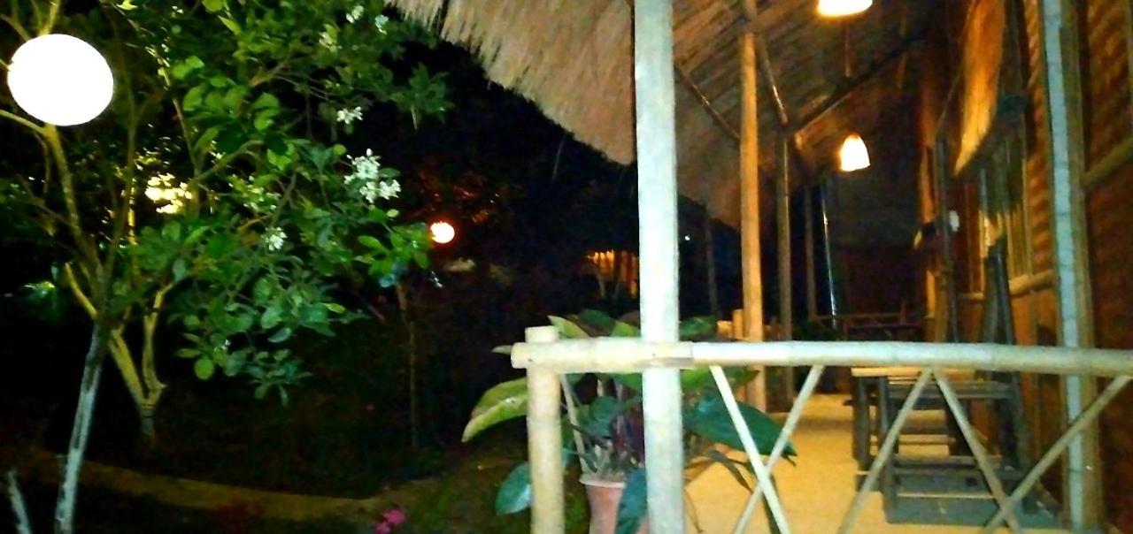Family Homestay Ba Vi Extérieur photo